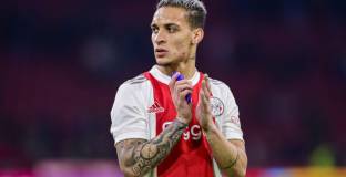 Ман Юнайтед иска нападател на Аякс, заради  Гринууд