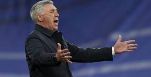 Реал Мадрид няма да уволнява Анчелоти