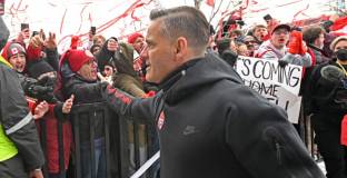 Треньорът на Канада: Ние сме футболна страна