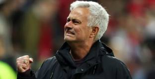 Байер Леверкузен - Рома 0:0 