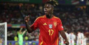 Барса напредва с Уилямс, Деко среща агента му