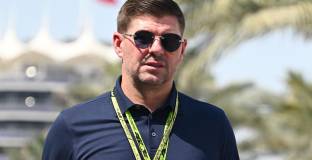 Джерард: Не мога да повярвам, че Ливърпул купи Диуф