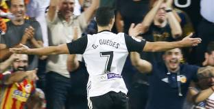 Десет от Валенсия с драматична победа в Жирона (видео)