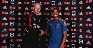   Ман Юнайтед обяви трансфера на Маласия