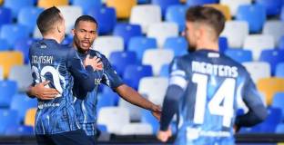 Наполи разгроми Салернитана (видео)