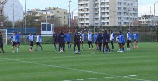 Здрави тренировки за Левски преди предстоящия мач (видео)