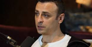 Бербатов създаде своя марка облекло