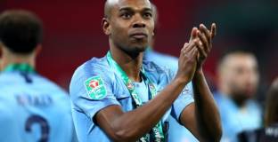 Сити ще предложи на Фернандиньо нов контракт