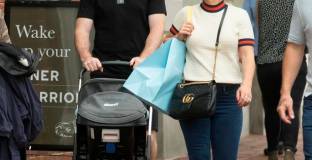 Бивша проститутка се извини на жената на Рууни