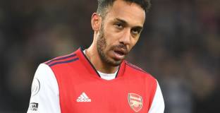 Обамеянг няма да играе срещу Лийдс