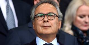     Мошири няма да продава Евертън