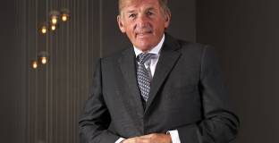 Клоп изпаднал в шок от новината за Сър Далглиш