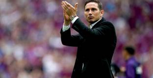 Дерби опитва да задържи Лампард с 10 милиона