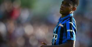 Ман Юнайтед ще подпише с 18-годишен нападател 