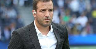 Ван дер Варт: Роналдо се бори, а Меси се разхожда