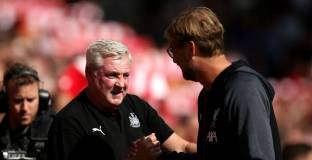 Стив Брус оцени шансовете на Ливърпул за титлата