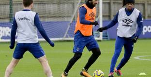 Андре Гомеш вече тренира с Евертън