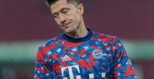 Левандовски е първи според IFFHS