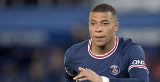  Леонардо коментира слуховете за Мбапе