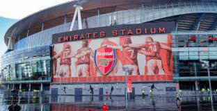 Арсенал ще надиграе Байерн Мюнхен в Лондон