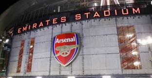 Арсенал вдига цените на абонамента 