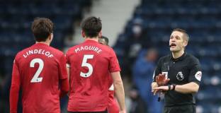 Магуайър смята, че Клоп е настроил реферите срещу Ман Юнайтед