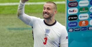 Шоу коментира сравненията със Зидан