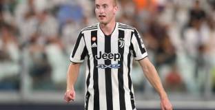 Тотнъм договори наема на Кулушевски