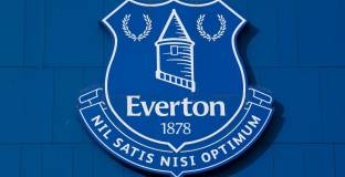  Консорциум на Кениън преговаря за покупка на Евертън