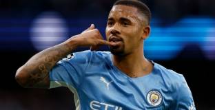  Арсенал с първа оферта за Жезуш