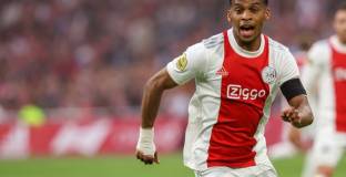  Ман Юнайтед започна преговори с Тимбер