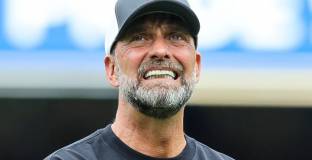 Клоп: Трябва да говорим за червения картон на Макалистър