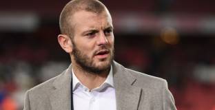  Арсенал преговаря за завръщането на Уилшър