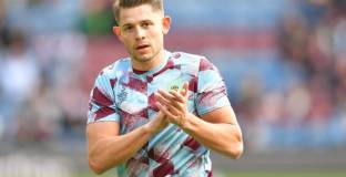  Астън Вила започна преговори с Тарковски