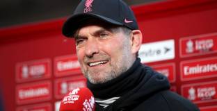 Клоп: Този мач може да се опише като боксова среща