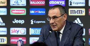 Челси подкрепи Сари, който е болен от пневмония