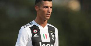 Американка заведе дело срещу Роналдо