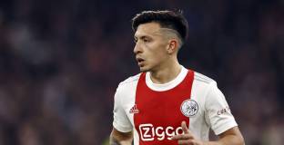  Мартинес съобщи на Аякс, че иска във Висшата лига
