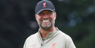 Клоп: Барса плаща цената на икономическите си решения 