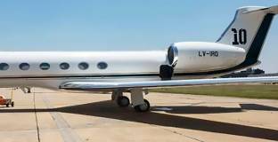 Частният самолет на Меси аварийно кацна в Брюксел