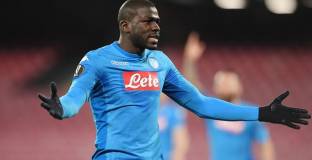 Арсенал разследва расистки прояви срещу Кулибали