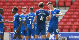 Нотингам Форест - Кардиф Сити 0:2 