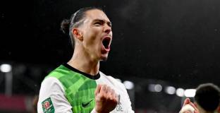 Ливърпул дръпна на върха с нова победа