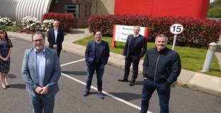 Карагър и Фаулър ще създадат академия в Мелууд