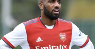 Лаказет ще напусне Арсенал през другото лято