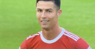 Роналдо иска да остане в Ман Юнайтед