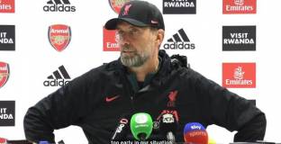 Клоп: Ливърпул не участва в битката за титлата