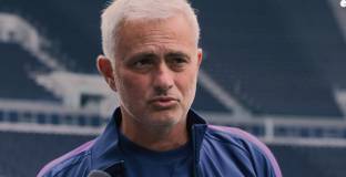 Моуриньо заплаши Арсенал за дръзкия пост