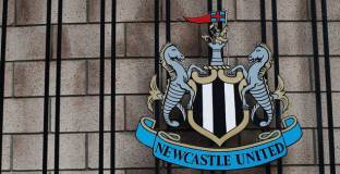 Нюкасъл Юнайтед заведе дело срещу Висшата лига
