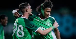 Берое картотекира всички нови попълнения за мача с Ботев Пд